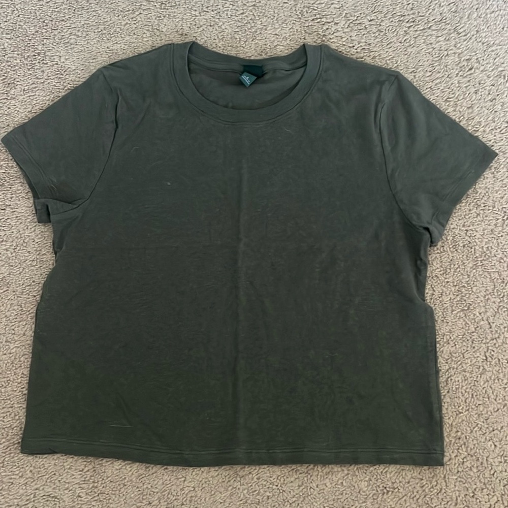 Green tshirt